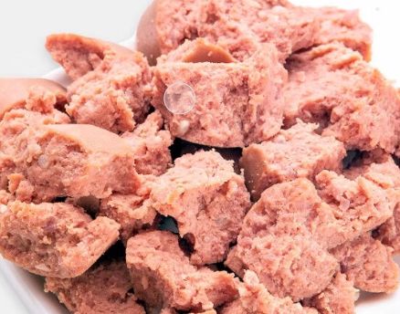 বৃহৎ ক্ষমতা সম্পন্ন ৫০০ কেজি/ঘণ্টা সম্পূর্ণ স্বয়ংক্রিয় ভেজা কুকুর বিড়াল পোষা খাদ্য প্রক্রিয়াকরণ লাইন